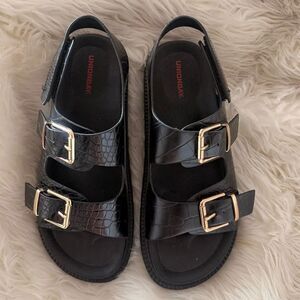 UNIONBAY Black Croc-Embossed Double Buckle Slingback Sandals